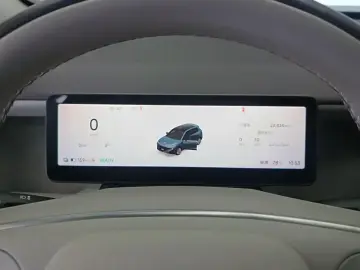 2025 Leapmotor B10 с пробегом 21 000 км