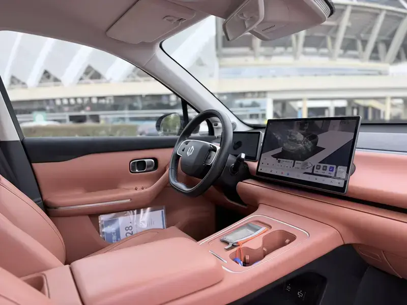 2026 Leapmotor C10 с пробегом 14 700 км