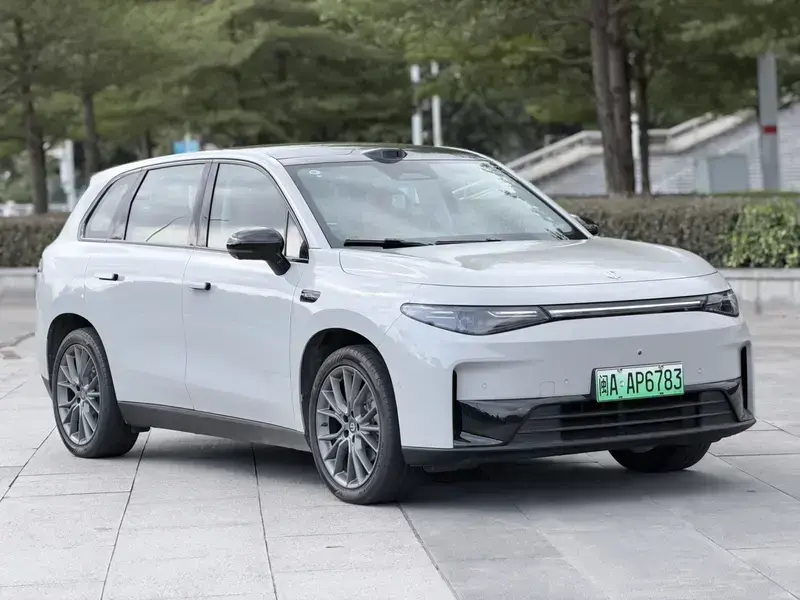 2026 Leapmotor C10 с пробегом 24 500 км