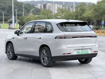 2026 Leapmotor C10 с пробегом 24 500 км