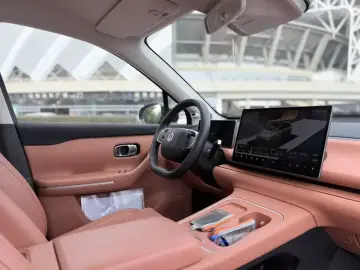 2026 Leapmotor C10 с пробегом 24 500 км