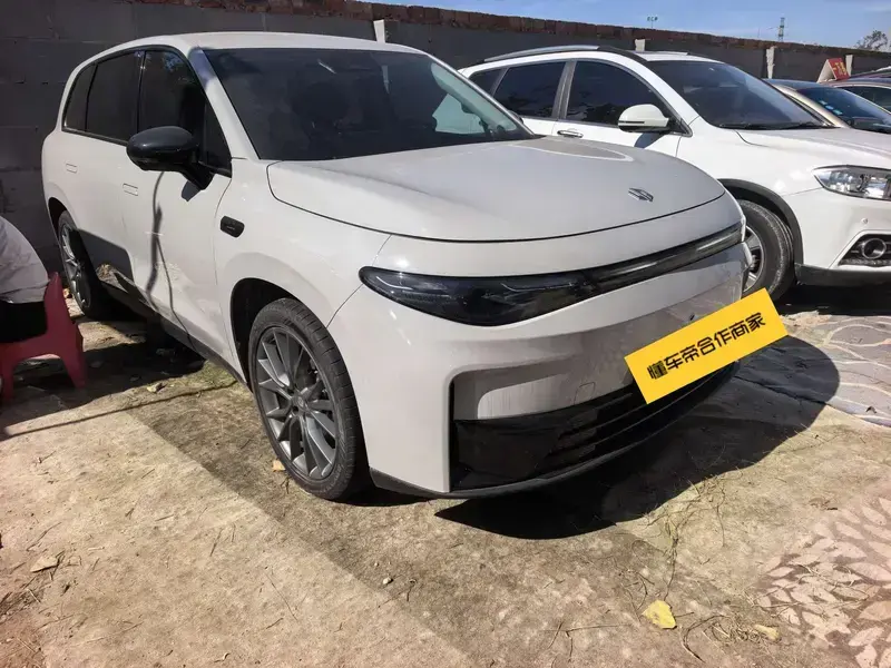 2024 Leapmotor C10 с пробегом 39 000 км