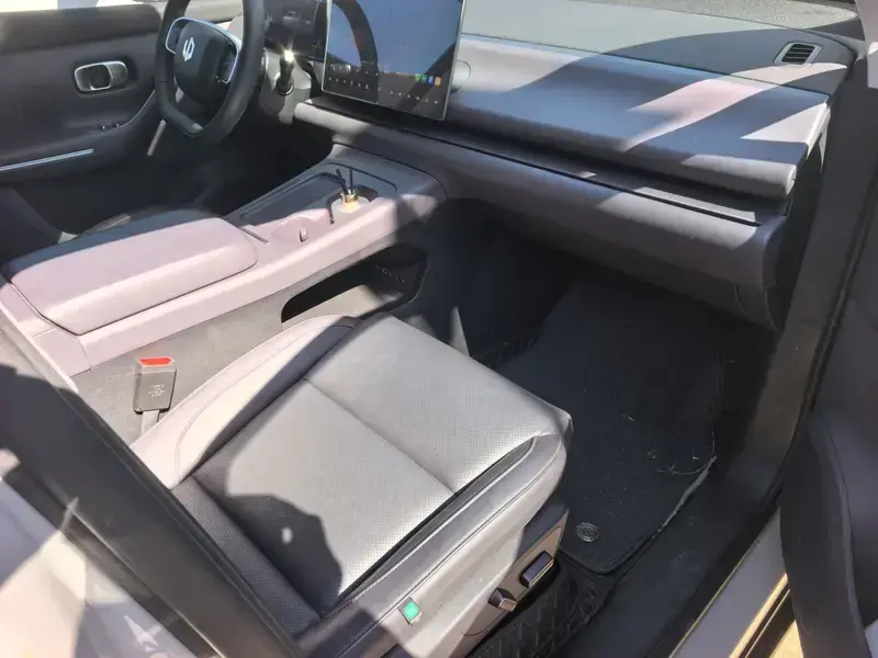 2024 Leapmotor C10 с пробегом 39 000 км