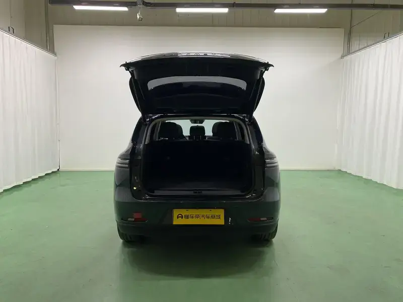 2024 Leapmotor C10 с пробегом 63 000 км
