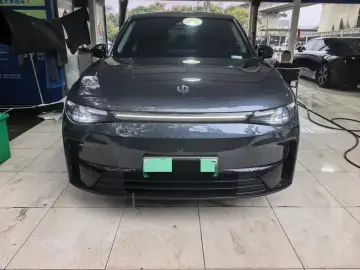 2024 Leapmotor C10 с пробегом 19 000 км