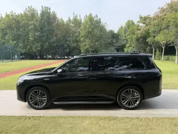 2026 Leapmotor C16 с пробегом 13 000 км