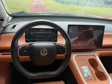 2026 Leapmotor C16 с пробегом 13 000 км