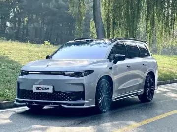 2026 Leapmotor C16 с пробегом 32 000 км