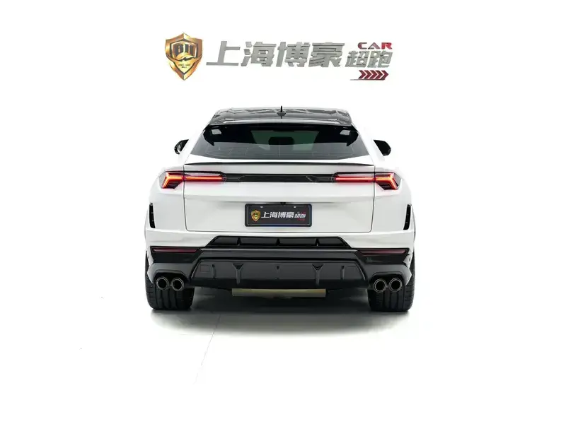 2022 Lamborghini Urus с пробегом 42 000 км