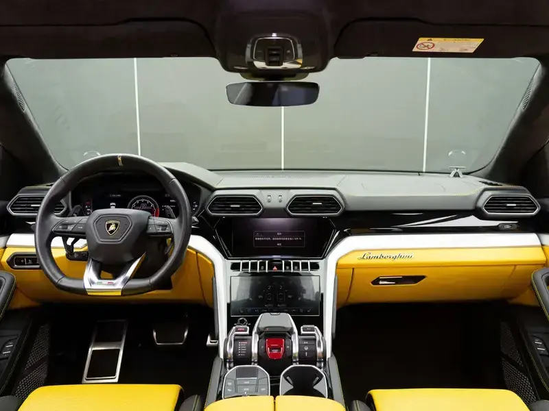 2021 Lamborghini Urus с пробегом 41 000 км