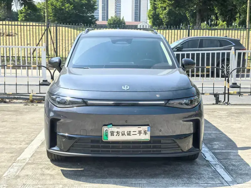 2024 Leapmotor C16 с пробегом 40 000 км