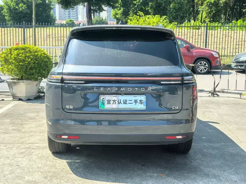 2024 Leapmotor C16 с пробегом 40 000 км