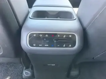 2024 Leapmotor C16 с пробегом 40 000 км