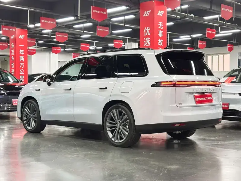 2026 Leapmotor C16 с пробегом 14 000 км