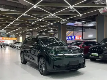 2024 Leapmotor C16 с пробегом 30 000 км