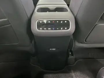 2024 Leapmotor C16 с пробегом 30 000 км