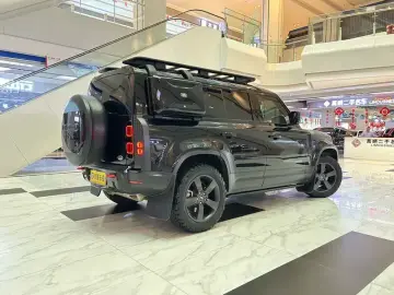 2021 Land Rover Defender с пробегом 86 000 км