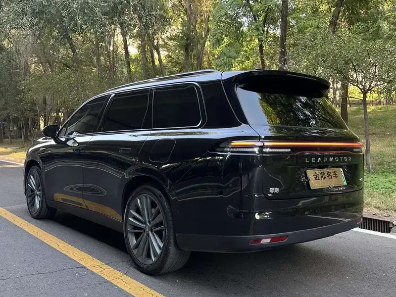 2024 Leapmotor C16 с пробегом 39 800 км