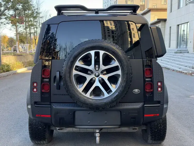 2020 Land Rover Defender с пробегом 70 000 км