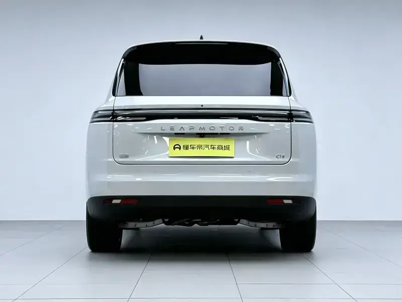 2026 Leapmotor C16 с пробегом 28 500 км