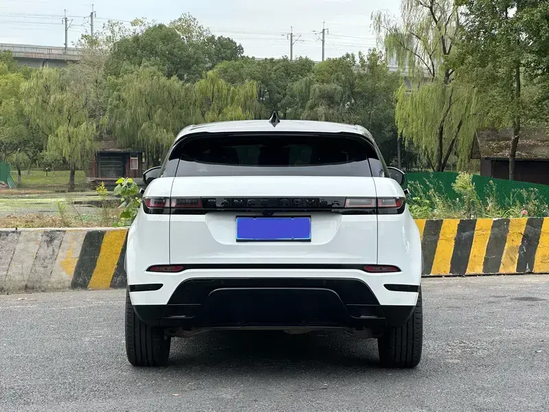 2021 Land Rover Range Rover Evoque с пробегом 64 000 км