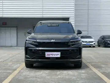 2025 Nio Onvo L90 с пробегом 28 000 км