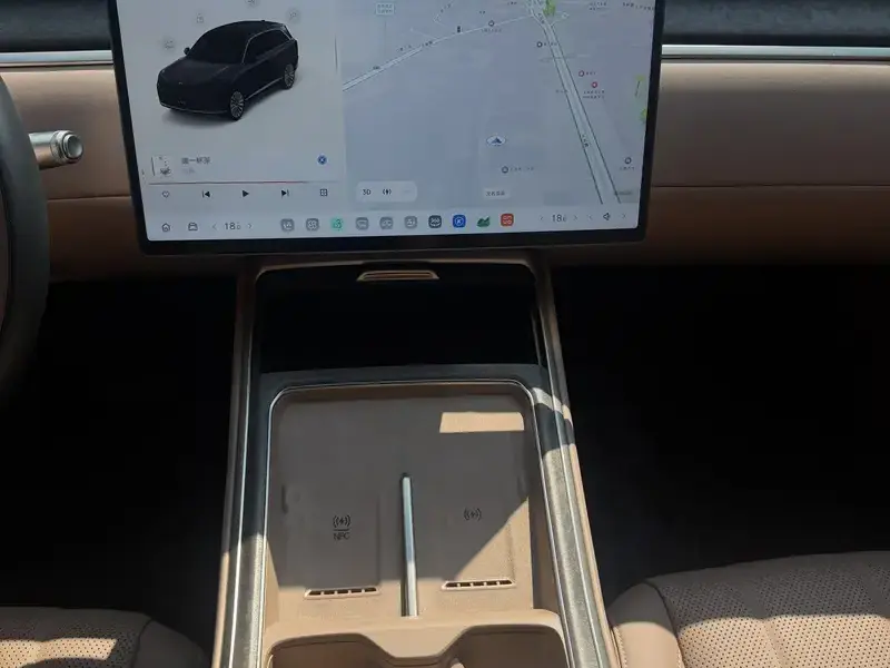 2025 Nio Onvo L90 с пробегом 28 000 км