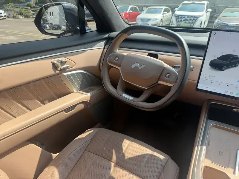 2025 Nio Onvo L90 с пробегом 28 000 км