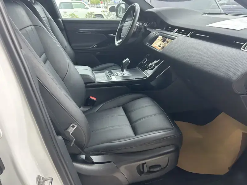 2020 Land Rover Range Rover Evoque с пробегом 68 000 км