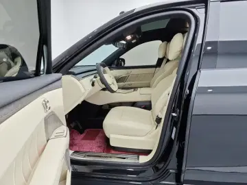 2025 Nio Onvo L90 с пробегом 9 700 км
