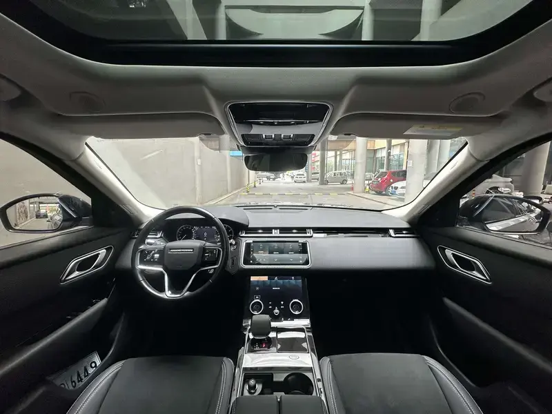 2022 Land Rover Range Rover Velar с пробегом 47 000 км