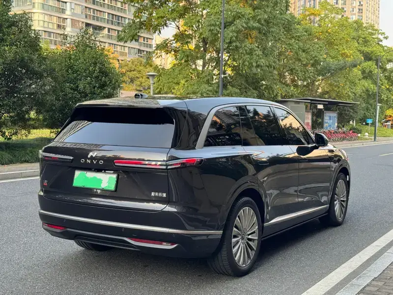 2025 Nio Onvo L90 с пробегом 5 100 км