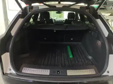 2019 Land Rover Range Rover Velar с пробегом 79 000 км