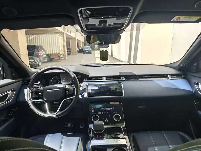 2021 Land Rover Range Rover Velar с пробегом 70 000 км