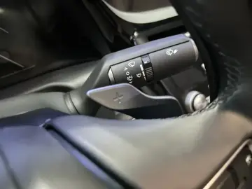 2022 Lexus ES с пробегом 40 000 км