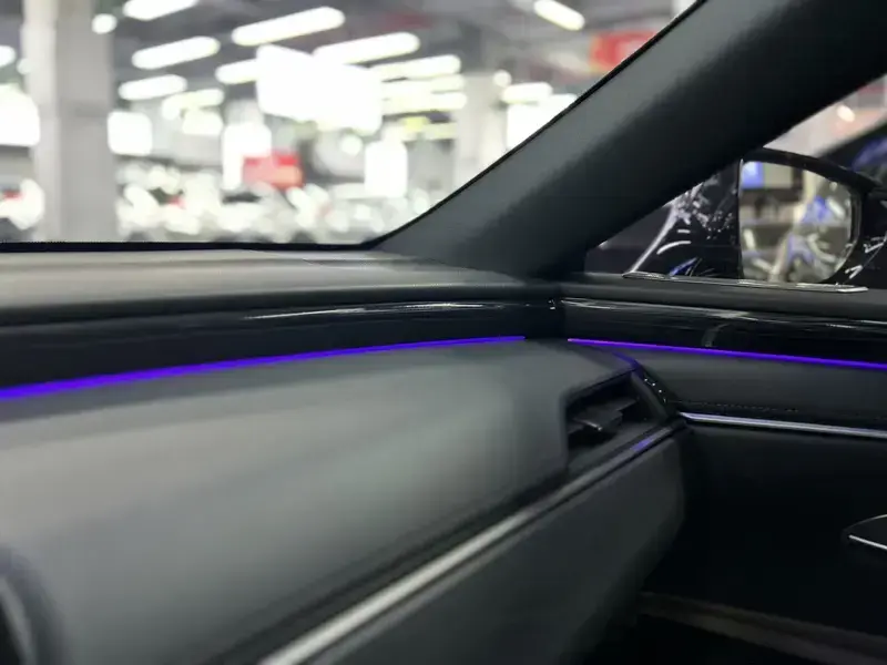 2022 Lexus ES с пробегом 40 000 км