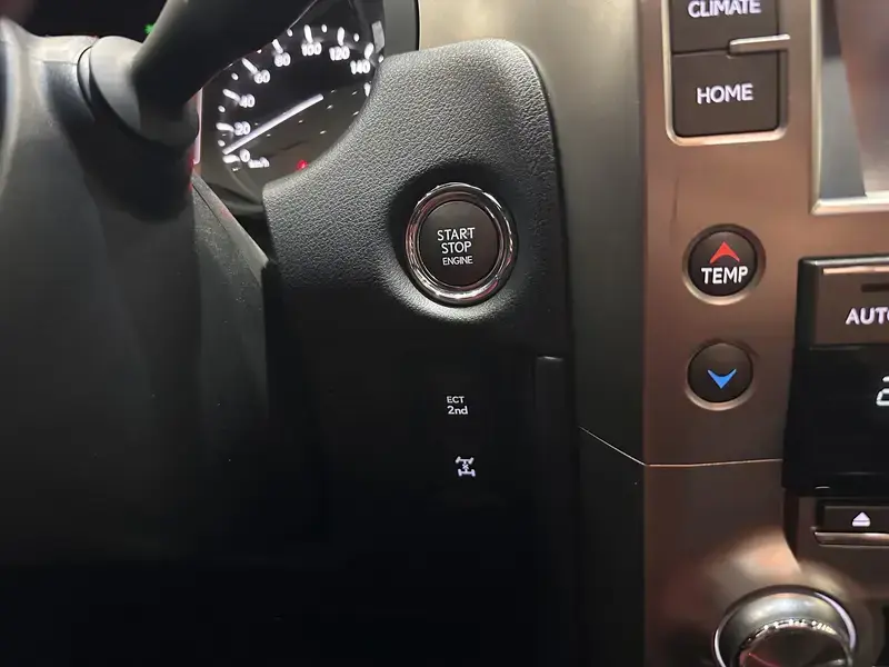 2020 Lexus GX с пробегом 62 000 км