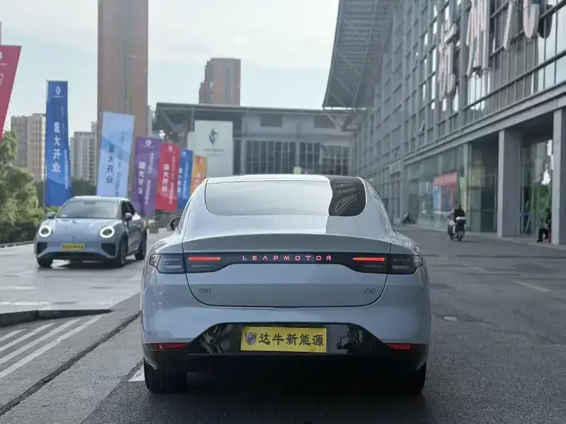 2024 Leapmotor C01 с пробегом 30 000 км