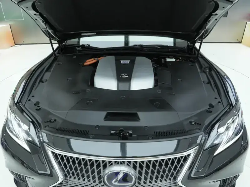 2020 Lexus LS с пробегом 92 000 км