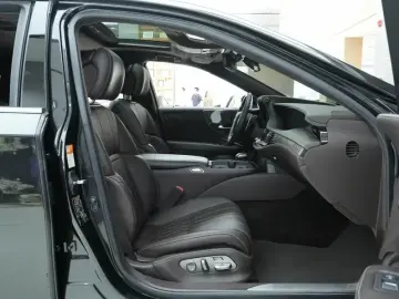 2020 Lexus LS с пробегом 92 000 км