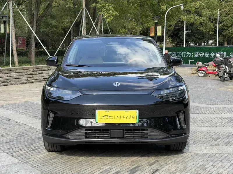 2024 Leapmotor C11 с пробегом 29 900 км