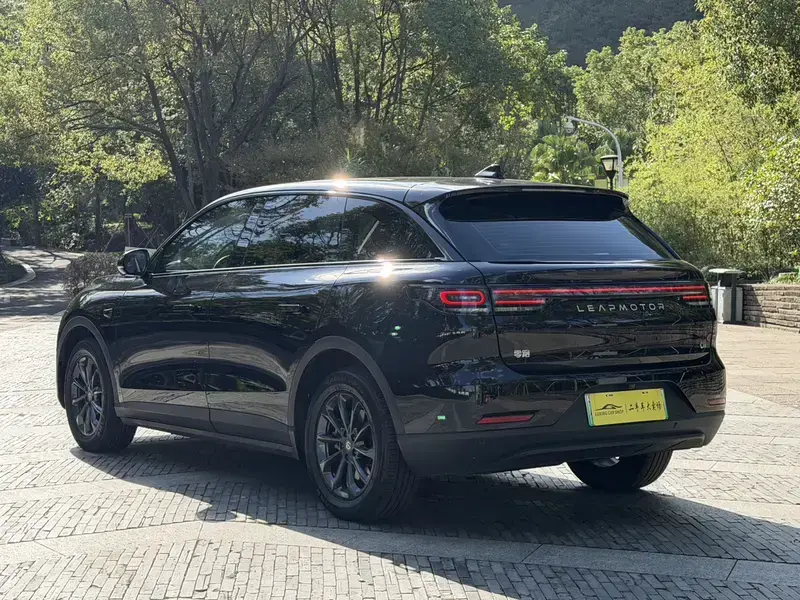 2024 Leapmotor C11 с пробегом 29 900 км