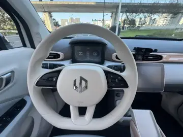 2025 Leapmotor T03 с пробегом 10 000 км