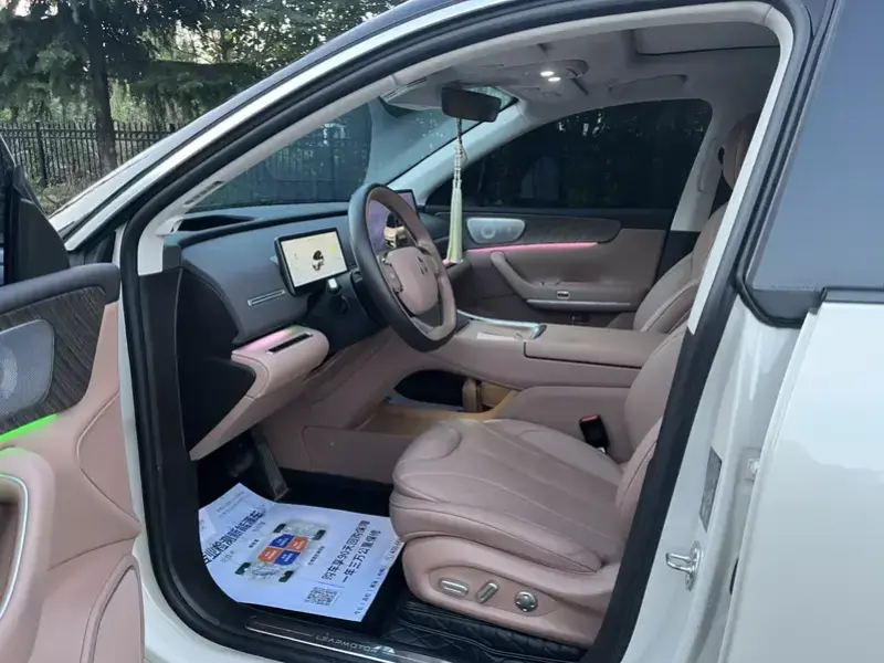 2026 Leapmotor C11 с пробегом 9 800 км