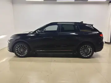 2024 Leapmotor C11 с пробегом 28 900 км