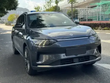 2023 Leapmotor C11 с пробегом 49 000 км
