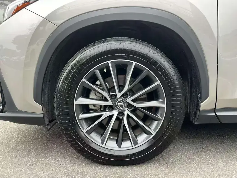 2022 Lexus NX с пробегом 44 000 км