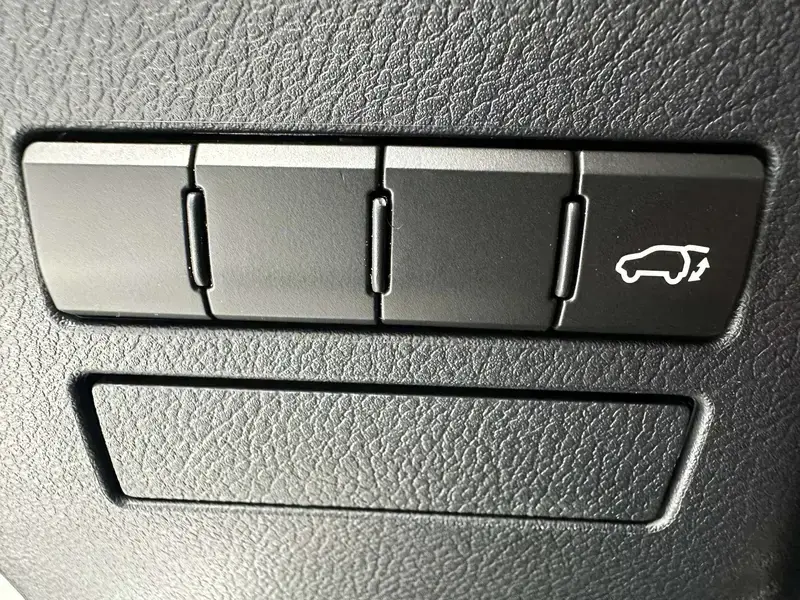 2020 Lexus NX с пробегом 40 000 км