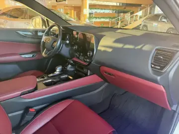 2023 Lexus NX с пробегом 41 000 км