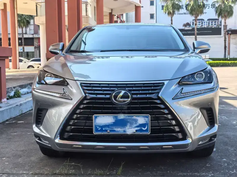 2020 Lexus NX с пробегом 86 000 км